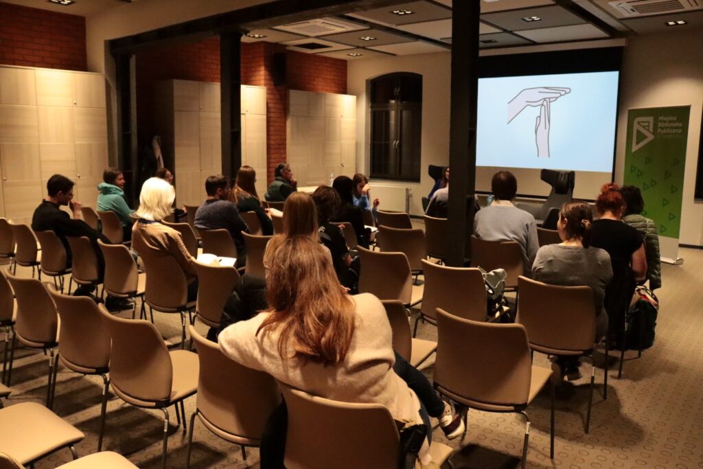 20231110182139_IMG_5710-1-1-min-1