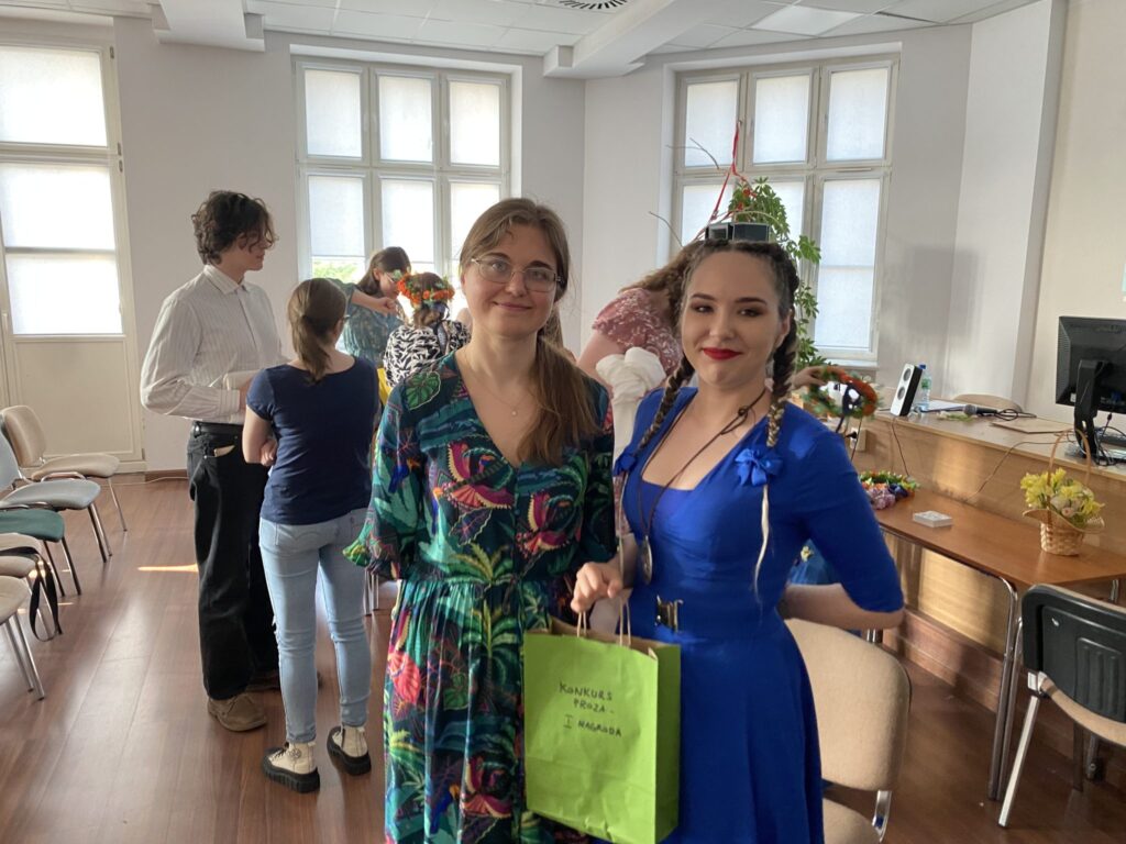 339C417F-7885-4863-A8FA-F64570228B6D-2048x1536